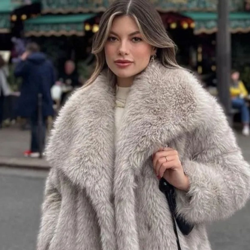 Esandro Vale – Eliante Fur Jacket – Sophisticated Outerwear – Black 2