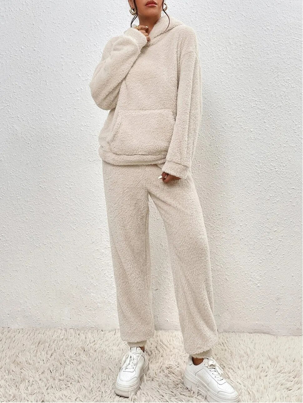 Lana – Cozy Teddy Jumpsuit – Hooded – Winter 3
