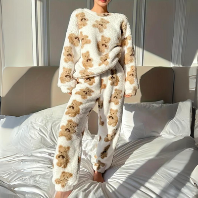 Rona – Cozy Pajama Suit – Velvety Soft – Bear Print 0