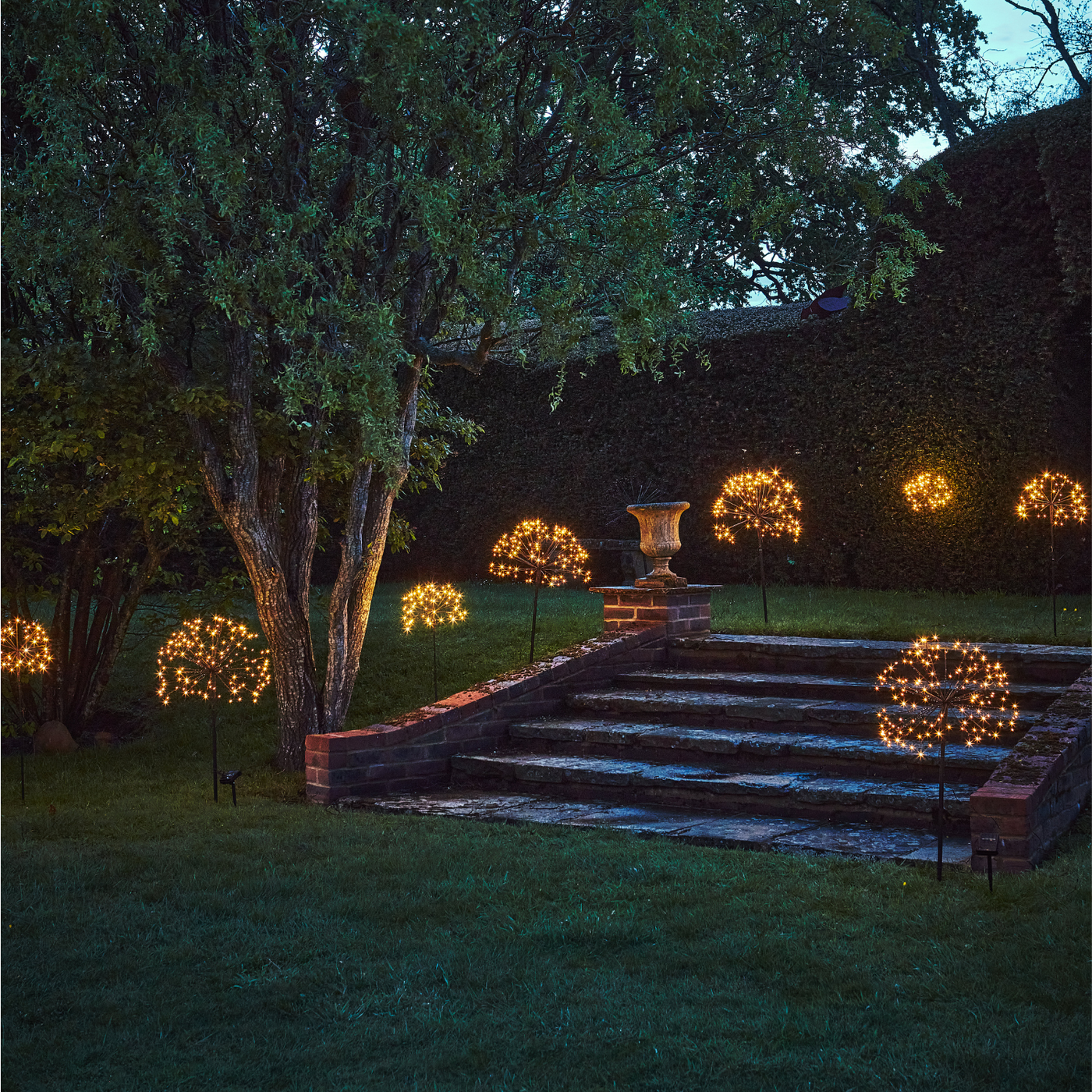 Solar Garden Light – Dandelion Design – Bronze – Rechargeable – Outdoor 3