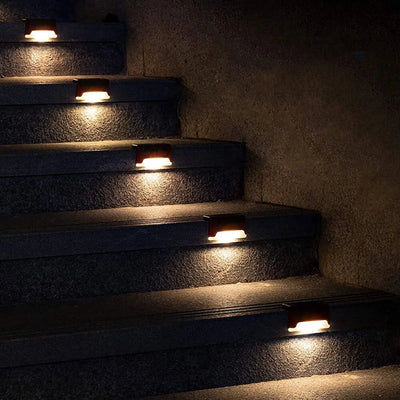 Solar Step Light – IP65 Weatherproof – Durable Plastic – Black – GardenBrite 0