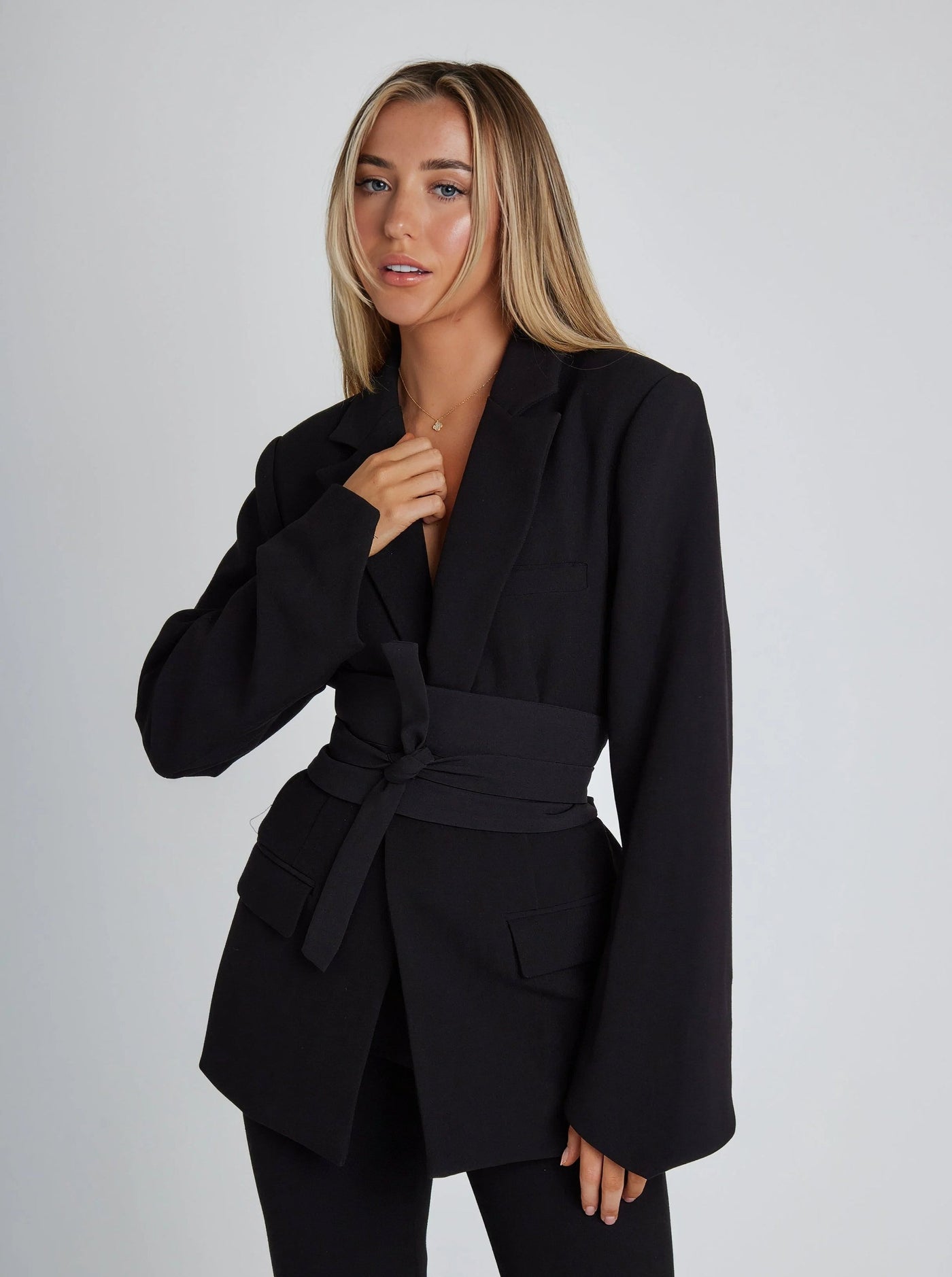 Valeria – Modern Blazer – Polyester Blend – Black 0
